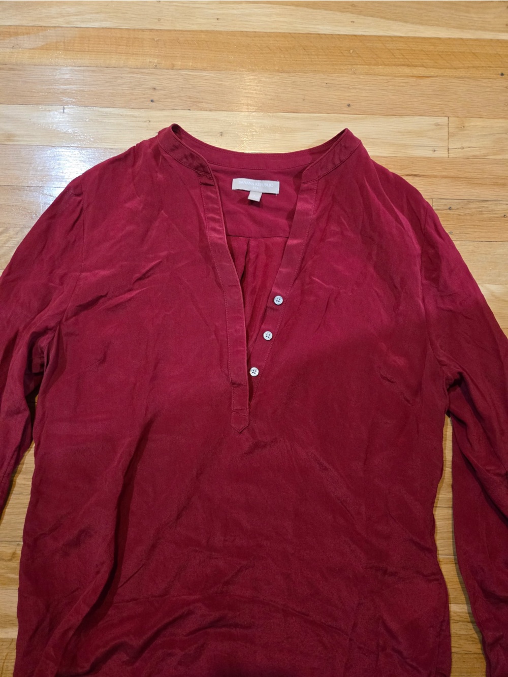 Banana Republic Men's Long-Sleeve Henley in Burgundy